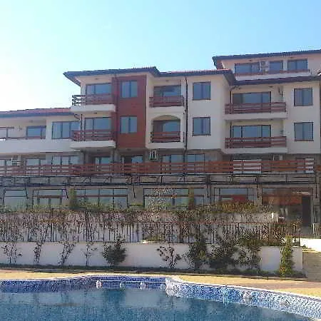 Gardenia Hills Хотел