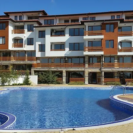 Gardenia Hills Хотел