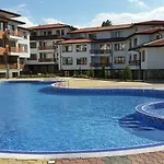 Gardenia Hills Sunny Beach