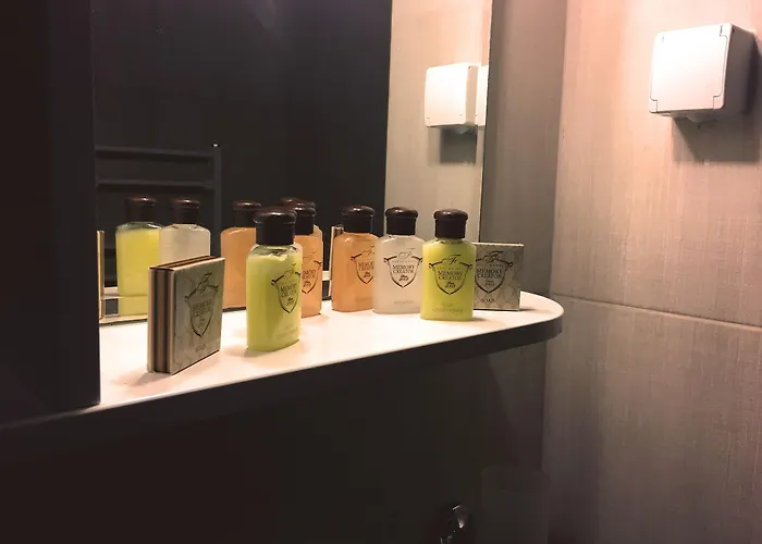 Gardenia Hills Отель