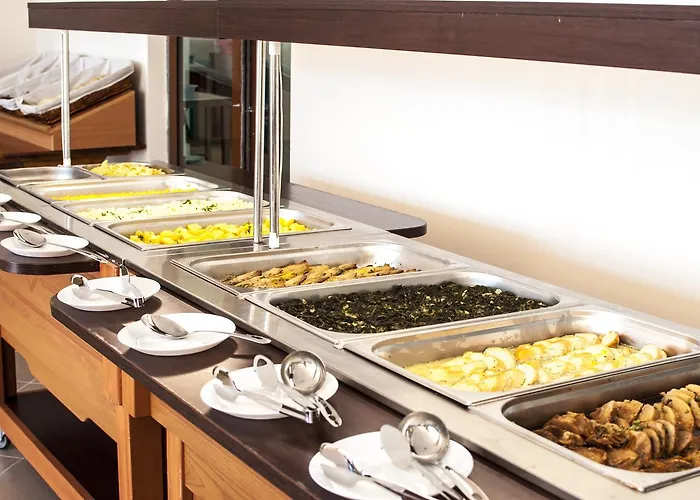 Gardenia Hills Hotel